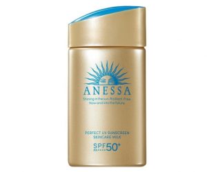 Kem chống nắng Anessa Perfect UV Sunscreen Skincare Milk được yêu thích