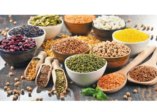 Ngũ cốc giảm cân là sự kết hợp giữa nhiều loại hạt, trái cây khô khác nhau
