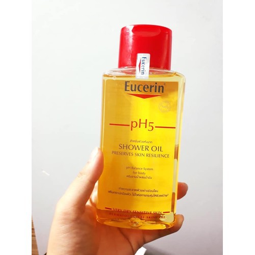 Sữa tắm Eucerin pH5 Shower Oil chăm sóc làn da khô và da nhạy cảm