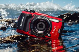 Olympus TG-5: Máy ảnh giá rẻ tốt nhất với tính năng chống nước