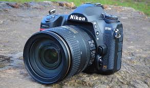 Nikon D3500: Máy ảnh giá rẻ DSLR tốt nhất hiện có cho những bạn mới sử dụng